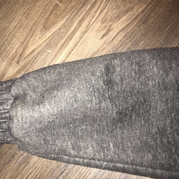 3.1 Phillip Lim Grey Coat with Fur Collar - Picture 7 of 8